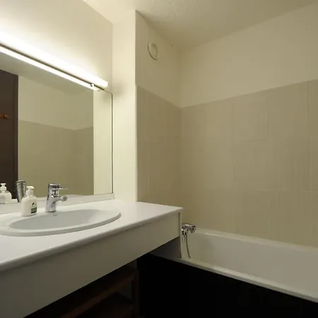 Appartement Aravis Les Menuires Centre *